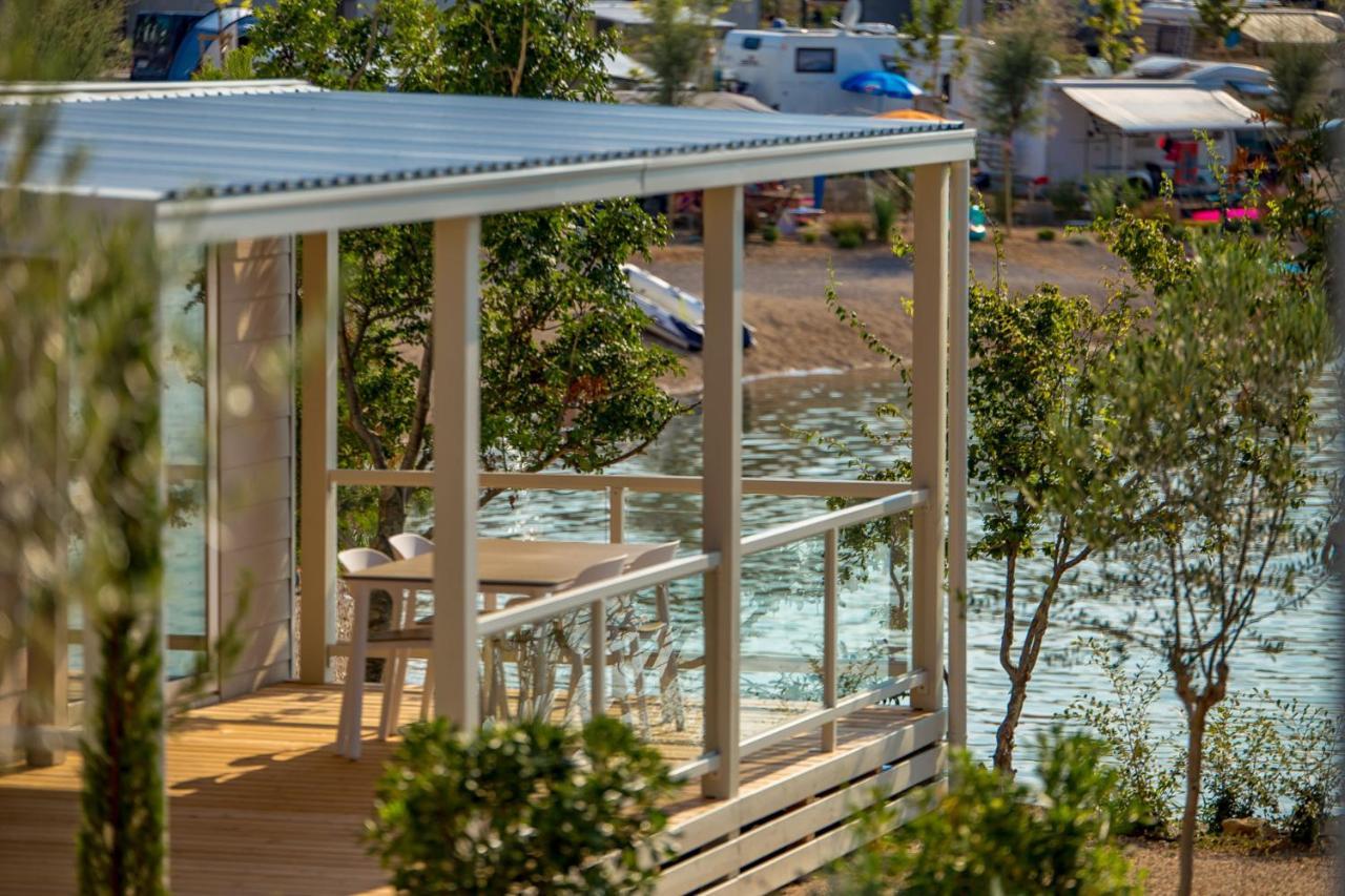 Mobile Homes Camping Omisalj Exterior photo